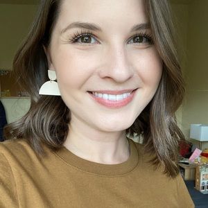 Meet your Posher, Mackenzie